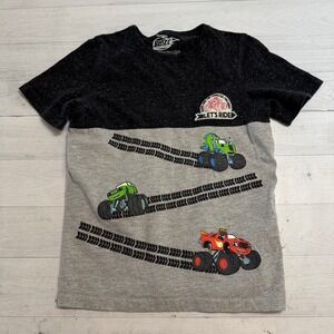 Nickelodeon Little Boys Blaze and the monster machine shirt size 7